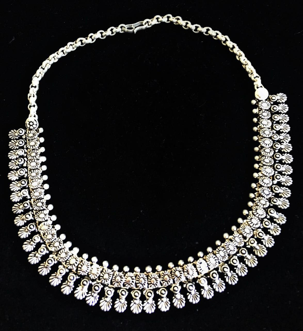 BOHEMIAN STYLE HANDCRAFTED METAL CHOKER