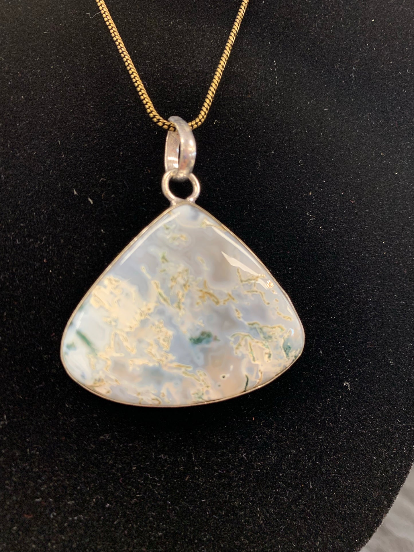 BOHEMIAN STYLE HANDCRAFTED NATURAL STONE PENDANT #1186