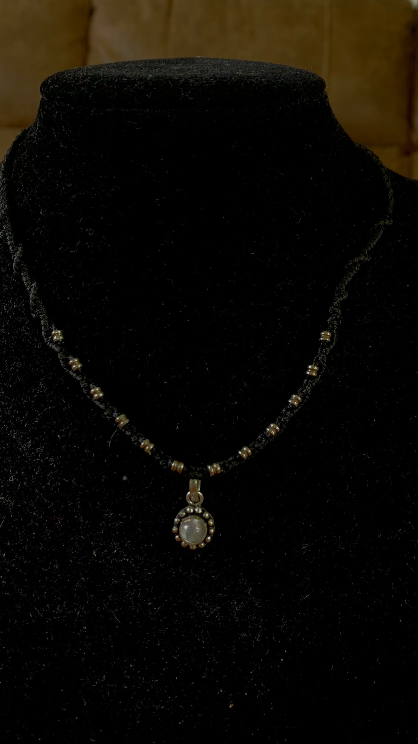 HANDCRAFTED MACRAME  CHOKER #A202