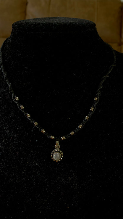 HANDCRAFTED MACRAME  CHOKER #A202