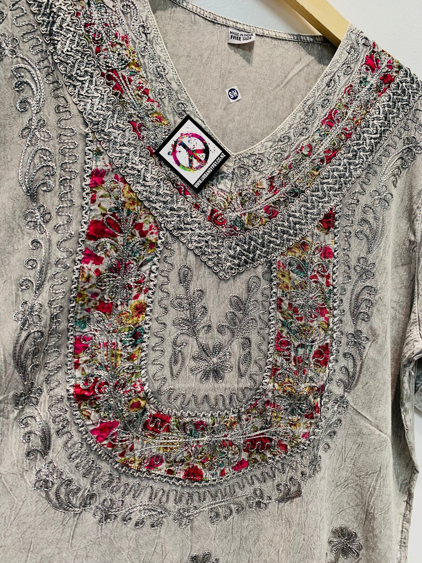 Bohemian handcrafted Top # TOP0025