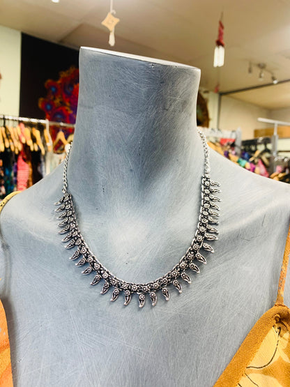 BOHEMIAN STYLE HANDCRAFTED METAL NECKLACE #NECK35