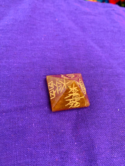 BOHO NATURAL STONE PYRAMID  # 12214