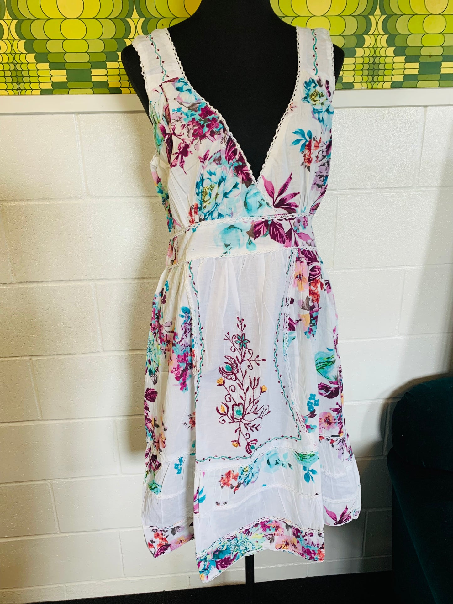 BOHEMIAN STYLE HANDCRAFTED WHITE DRESS #1228